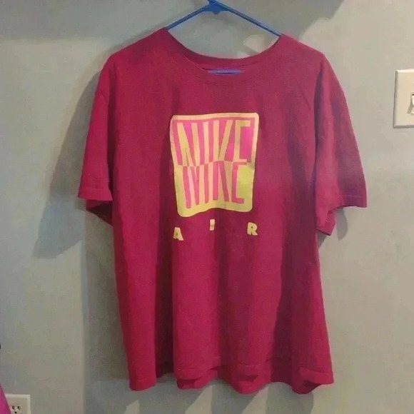 The Nike Tee‎ short sleeve red with yellow and pink graphic mens 3XL - Picture 1 of 5